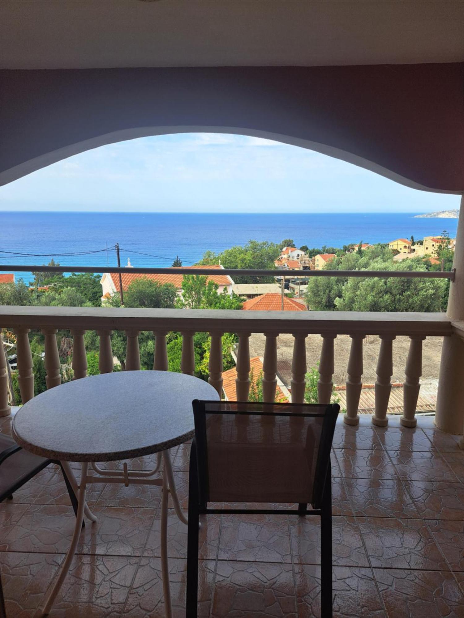 Marinos Studios At Lourdata Village Dış mekan fotoğraf