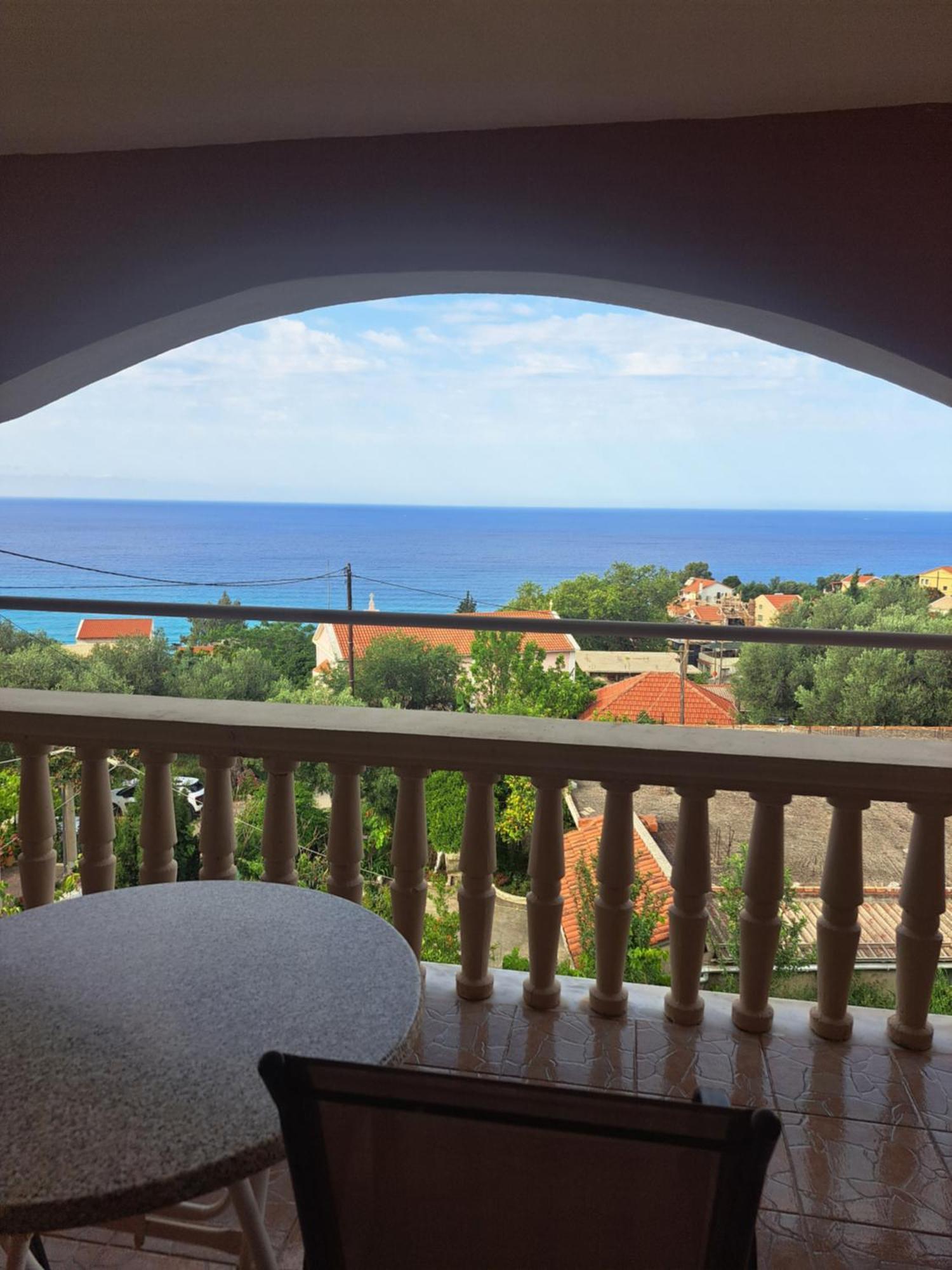 Marinos Studios At Lourdata Village Dış mekan fotoğraf